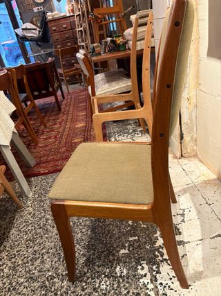 6 sillas danesas restauradas