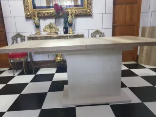 Mesa de comedor extensible de madera sin estrenar