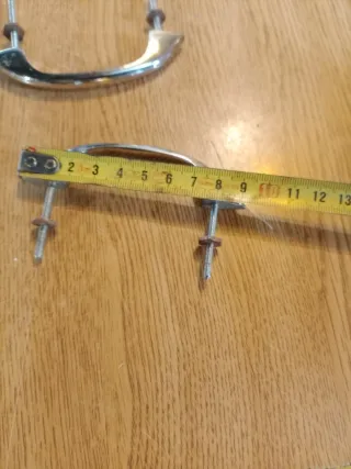 Par de puxadores metal prateado