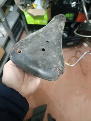 Sillín cuero bicicleta niño Sauquillo antiguo