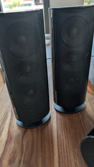 Conjunto Altavoces Harman Kardon + Subwoofer