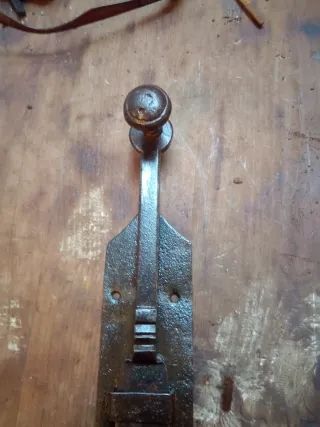 Cerrojo forja antiguo 33cm