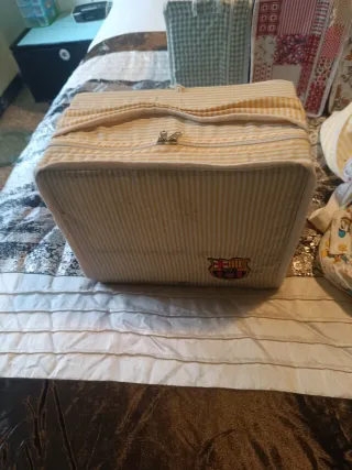 Jaulas completas de jilgueros. pardllo verderones