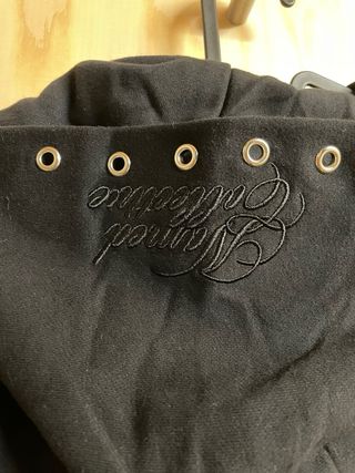 Sudadera Named Collective con piercings XS