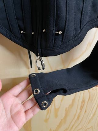 Sudadera Named Collective con piercings XS