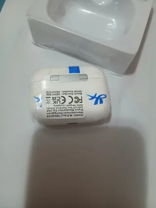 Auriculares Bluetooth Blancos y Azules