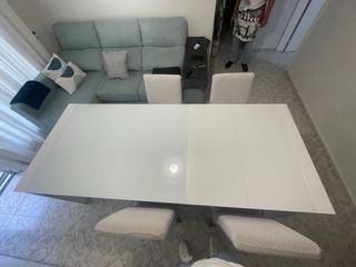 Mesa comedor cristal y metal extensible