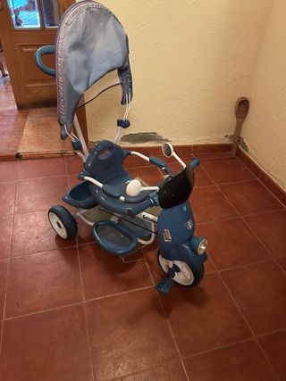 Triciclo bebé azul con capota