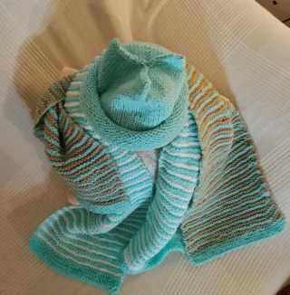 Set cappello e sciarpe