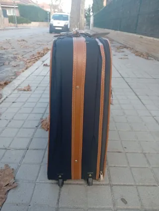 Juego Maletas Vintage Negro y Marrón