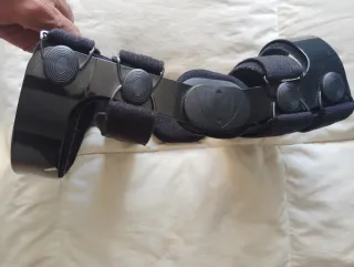 Rodillera Ortopédica Donjoy