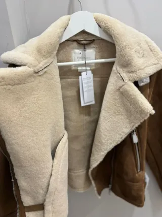 Chaqueta Stradivarius Talla S Marrón