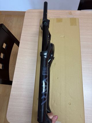 Horquilla Rock Shox Yari RC