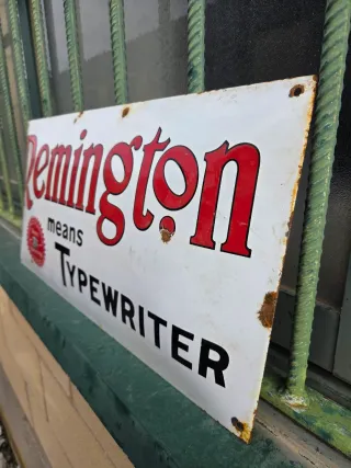 Cartel esmaltado antiguo Remington Typewriter