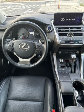 Lexus NX300 HIBRIDO 2019