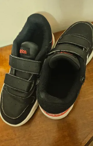 Scarpe Adidas Bambino Velcro N.33