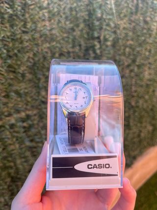 Casio Dial Árabe MTP Totalmente Nuevo