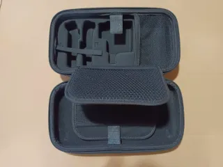 Nintendo Switch OLED con FIFA 24 y 25