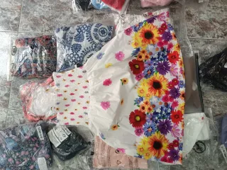 Lote Ropa Nueva: Camiseta Negra Corazón