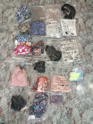 Lote Ropa Nueva: Camiseta Negra Corazón