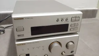 Amplificador Onkyo A-905 Plata (con regalo)