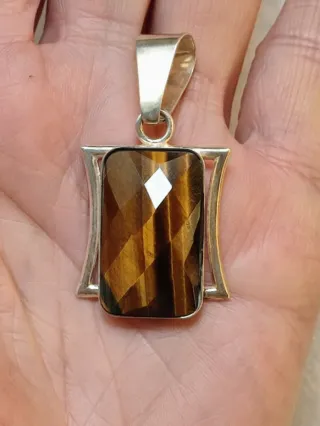 COLGANTE OJO DE TIGRE EN PLATA