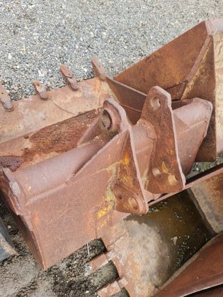 CM18 Cazo Retroexcavadora 80cm Komatsu