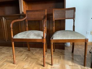 Mesa de comedor redonda y 4 sillas