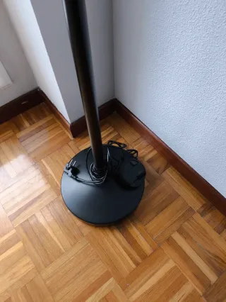 Lámpara de pie salón negra