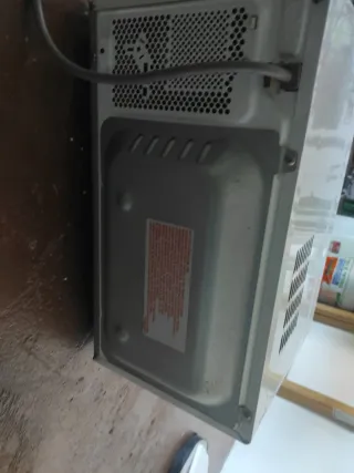 Microondas LG Blanco 700W