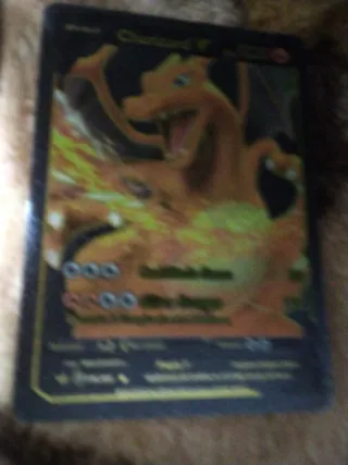 Carta Pokémon Charizard V