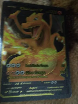 Carta Pokémon Charizard V