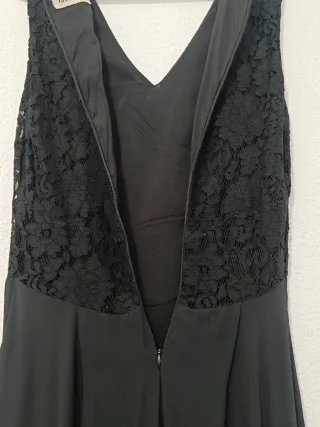 Vestido fiesta negro con cola