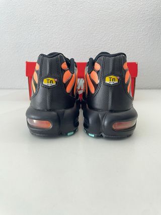 Nike Air Max Tn Plus EU 45 Negro + Verde Aurora
