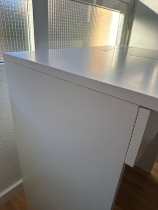 Tocador y Espejo Ikea