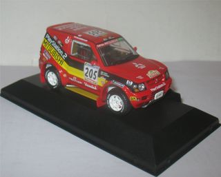 Mitsubishi Pajero - Venc. Dakar2001 - Kleinschmidt