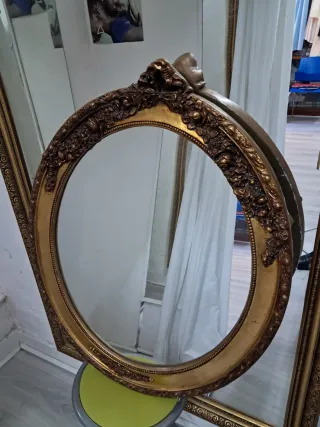 Espejo Oval Grande Dorado,medidas 75 x 60