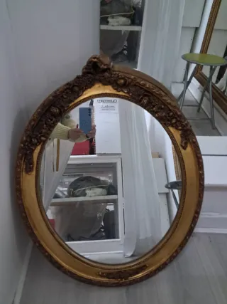Espejo Oval Grande Dorado,medidas 75 x 60
