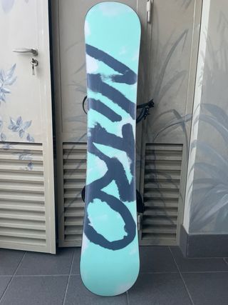 Snowboard Nitro Lectra 150cm with Burton case