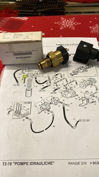Sensore Intasamento Filtro Olio Idraulico 6E