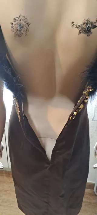 Vestido fiesta lentejuelas negro y dorado