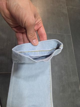 Pantalón vaquero azul claro Pull Bear talla 42