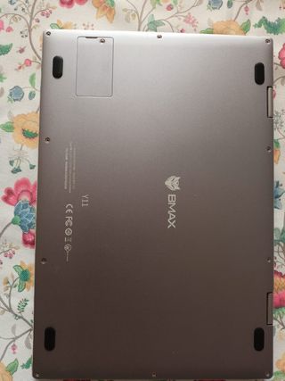 Mini portátil BMAX Y11 convertible 2 en 1