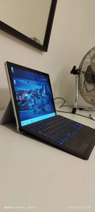 Microsoft Surface Pro 7 Plus