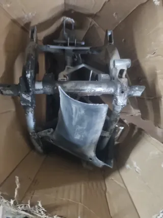 Chasis, subchasis y guardabarros Gilera