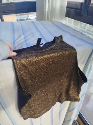 Top H&M Dorado y Negro Brillante fiesta talla S