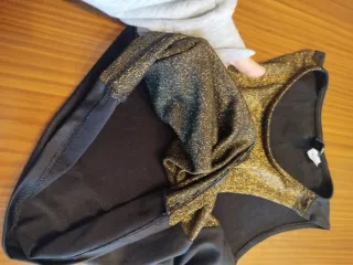 Top H&M Dorado y Negro Brillante fiesta talla S