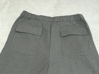 Pantalón gris globo