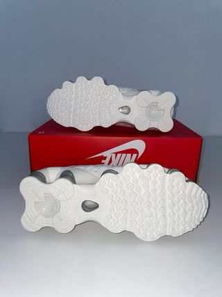 Nike Shox TL Color Vela Reflectante. Talla EU 39