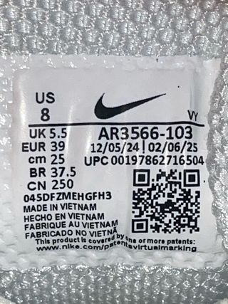 Nike Shox TL Color Vela Reflectante. Talla EU 39